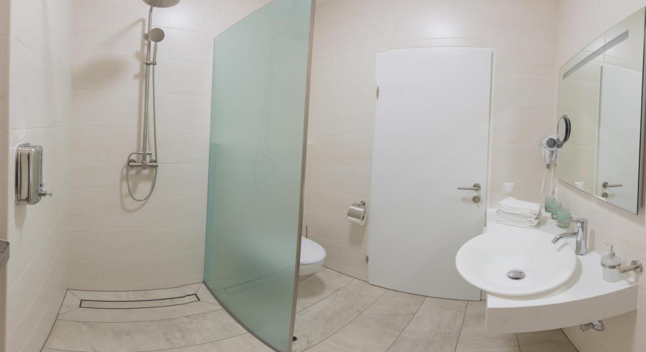 Hotel Rimo Ort im Innkreis 외부 사진